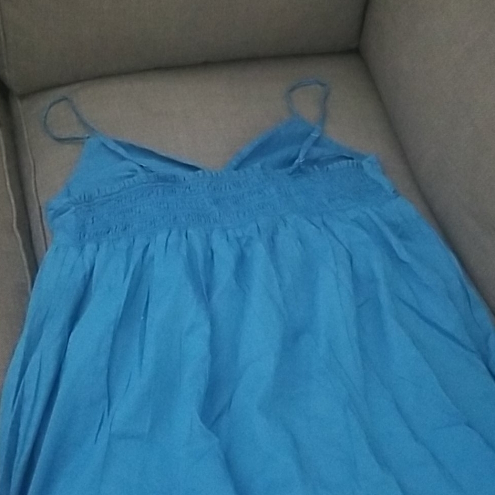 Dress - Picture 4 of 4